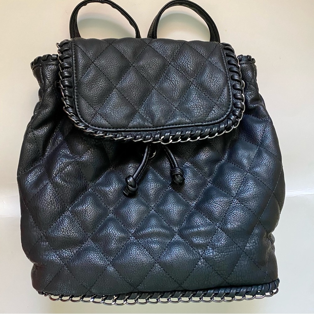 SAKS FIFTH AVENUE BACKPACK💕